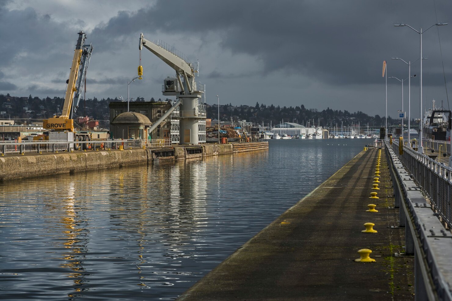 Marine warranty survey
